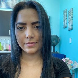 Meet your Posher, Lina m